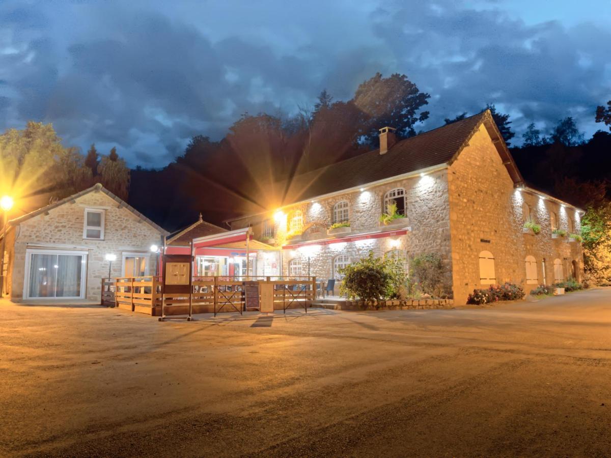 La Vieille Auberge Du Lac Saint-Agnan  Exterior photo